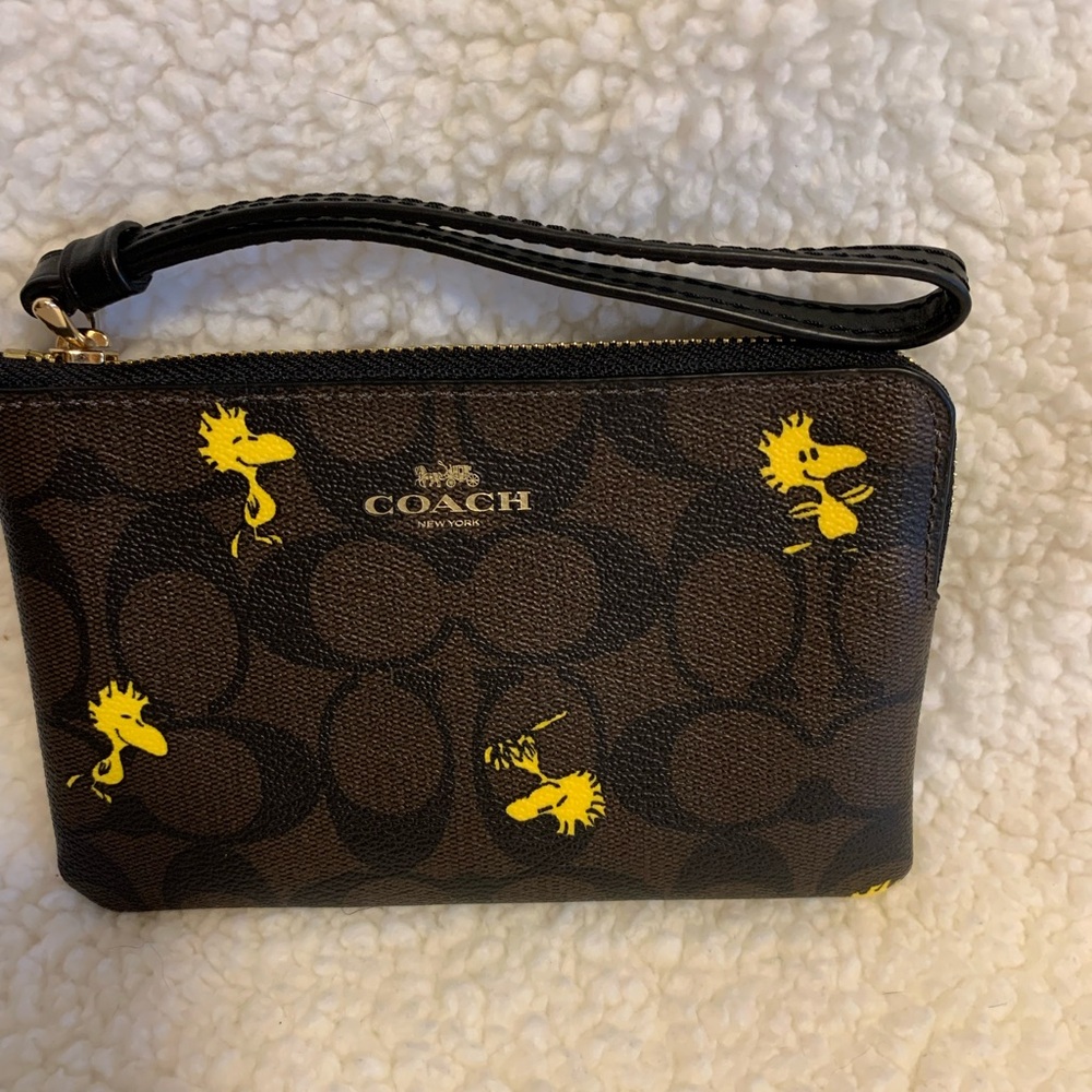 Coach X Peanuts Woodstock Wristlet (NWOT)